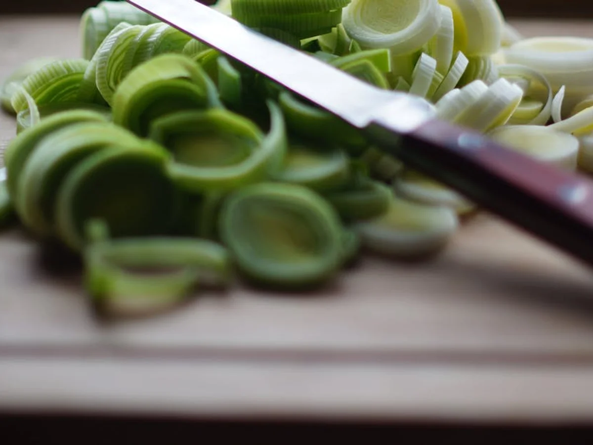 Poireau d'été - illustration botanique